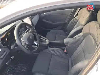 Photo 14 Renault Clio  1.6 E-Tech 145ch full hybrid esprit Alpine - 24