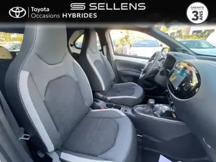 Photo 5 Toyota Aygo  X 116h GR Sport