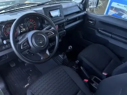 Photo 8 Suzuki Jimny  1.5 VVT Privilège