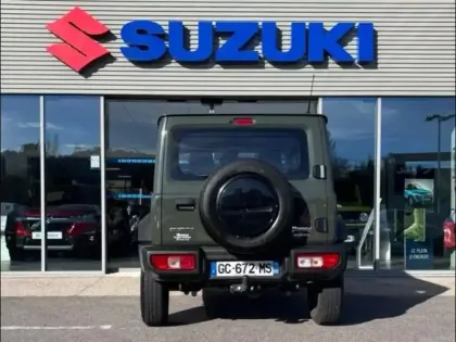 Photo 5 Suzuki Jimny  1.5 VVT Privilège