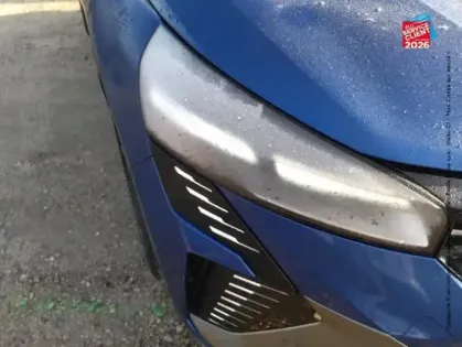 Photo 12 Renault Clio  1.6 E-Tech 145ch full hybrid esprit Alpine - 24