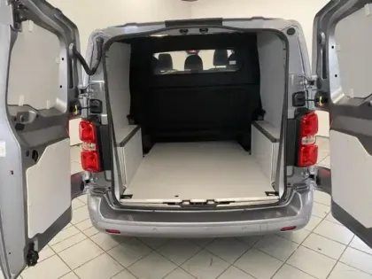 Photo 7 Peugeot Expert  Fg M 2.2 Diesel 180ch Cabine Approfondie Tech Edition automatique