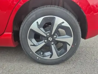 Photo 12 Suzuki Swift Gén. V Ph1 Pack 5