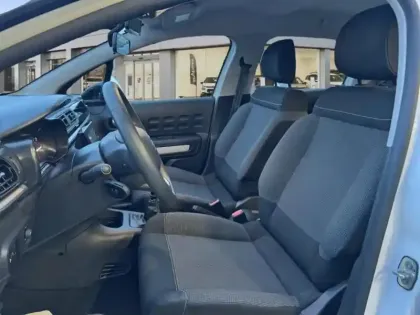 Photo 8 Citroën C3  1.5 BlueHDi 100ch S&S YOU