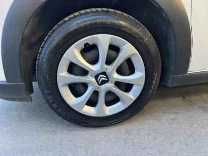 Photo 10 Citroën C3  1.5 BlueHDi 100ch S&S YOU