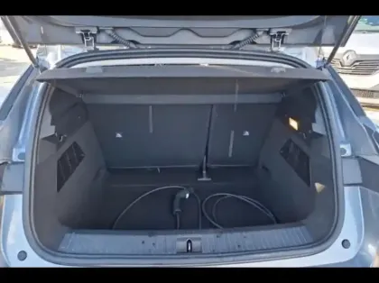 Photo 11 Renault Megane  E-Tech Electric EV60 130ch Evolution ER super charge -B