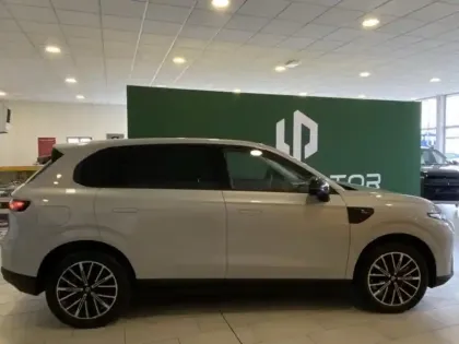 Photo 7 Leapmotor B10  BEV 218ch Pro Max 67,1 kWh Design