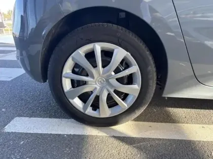 Photo 10 Opel Corsa  1.2 Turbo Hybrid 110ch Edition e-DCT6