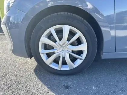 Photo 8 Opel Corsa  1.2 Turbo Hybrid 110ch Edition e-DCT6