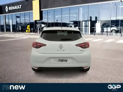Photo 8 Renault Clio  1.6 E-Tech hybride 145ch Evolution