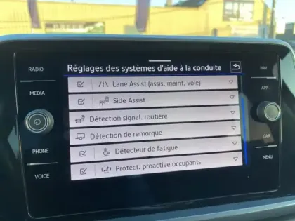 Photo 9 Volkswagen T-roc  2.0 TDI 150ch Style Exclusive DSG7