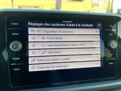 Photo 8 Volkswagen T-roc  2.0 TDI 150ch Style Exclusive DSG7