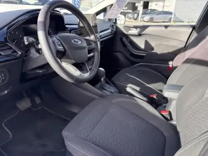 Photo 9 Ford Fiesta  1.0 EcoBoost Hybrid 125 ch Titanium Business Powershift 5p