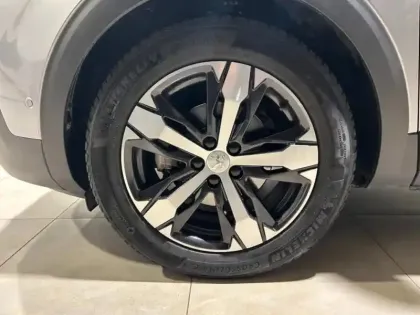 Photo 12 Peugeot 3008  1.2 PureTech 130ch E6.c Allure S&S EAT8