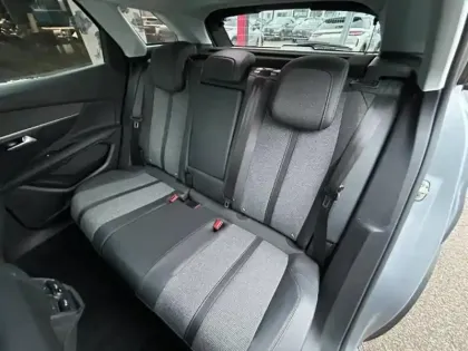 Photo 8 Peugeot 3008  1.2 PureTech 130ch E6.c Allure S&S EAT8