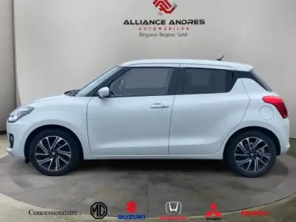 Photo 7 Suzuki Swift  1.2 Dualjet Hybrid 83ch Pack