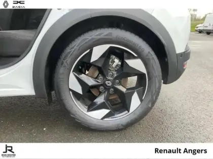 Photo 7 Renault Captur  E-Tech full hybrid 145ch Techno