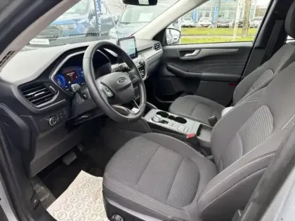 Photo 9 Ford Kuga  2.5 Duratec 190ch FHEV E85 Titanium BVA