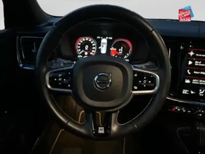 Photo 11 Volvo S60  T8 Twin Engine 303 + 87ch R-Design Geartronic 8