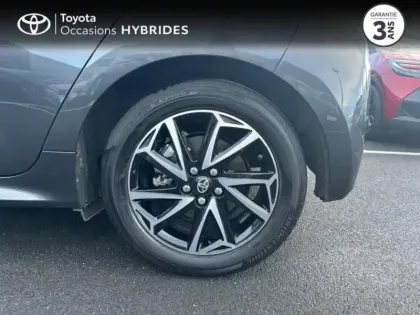 Photo 14 Toyota Yaris  116h Design 5p Pack Confort