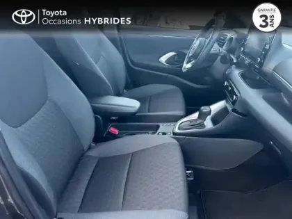 Photo 7 Toyota Yaris  116h Design 5p Pack Confort