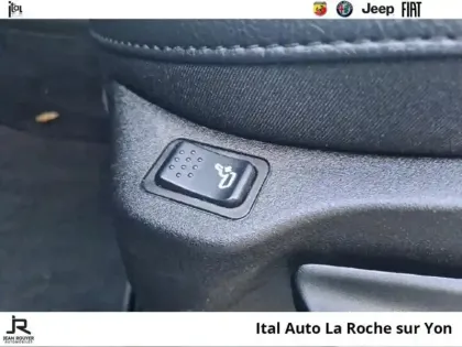 Photo 11 Jeep Compass  1.5 Turbo T4 130ch MHEV Altitude 4x2 BVR7