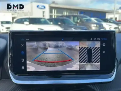 Photo 14 Peugeot 208  1.2 Hybrid 110ch Allure e-DCS6