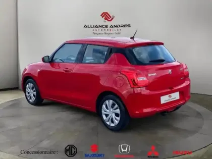 Photo 6 Suzuki Swift  1.2 Dualjet Hybrid 83ch Avantage