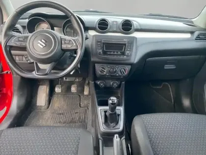 Photo 12 Suzuki Swift  1.2 Dualjet Hybrid 83ch Avantage