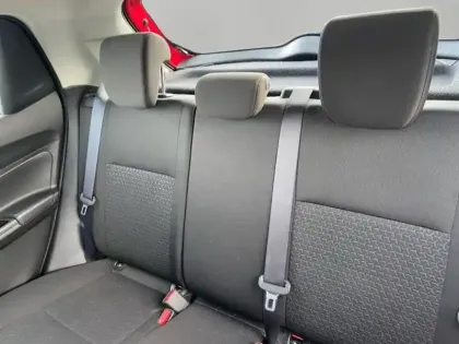 Photo 10 Suzuki Swift  1.2 Dualjet Hybrid 83ch Avantage