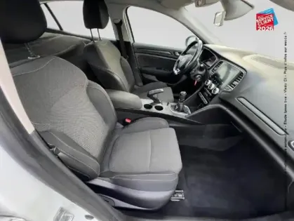 Photo 19 Renault Megane  Sté 1.5 Blue dCi 115ch Air Nav Réversible