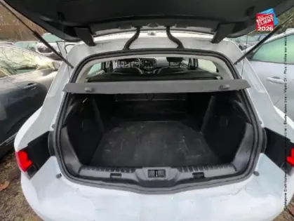 Photo 28 Renault Megane  Sté 1.5 Blue dCi 115ch Air Nav Réversible