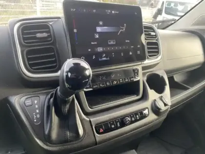 Photo 13 Peugeot Boxer  Fg L2H2 3.5 180ch S&S Pack Premium Connect BVA8