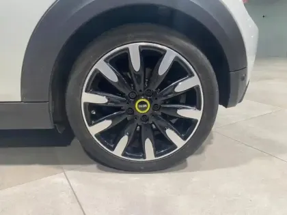 Photo 8 Mini Mini  Cooper SE 184ch Edition Premium BVA 5CV