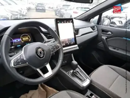 Photo 14 Renault Captur  1.6 E-Tech full hybrid 145ch Techno