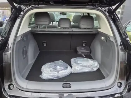 Photo 27 Leapmotor B10  BEV 218ch Pro Max 67,1 kWh Design