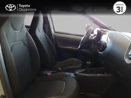 Photo 5 Toyota Aygo  X 116h Graphic