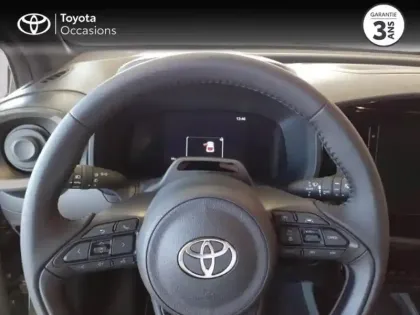 Photo 12 Toyota Aygo  X 116h Graphic