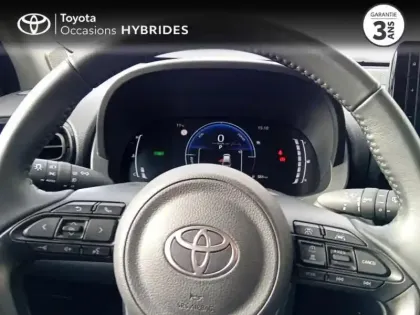 Photo 12 Toyota Yaris  Cross 116h Dynamic Business MC24