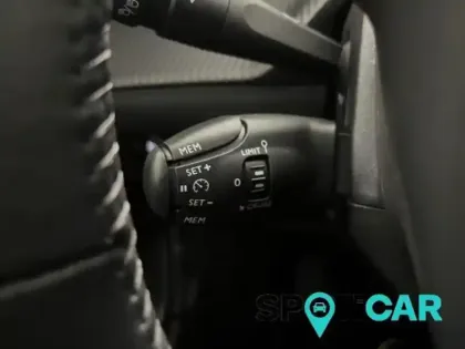 Photo 12 Peugeot 2008  1.2 PureTech 100ch S&S Style