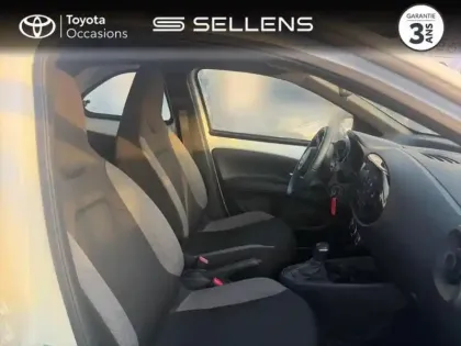 Photo 5 Toyota Aygo  X 1.0 VVT-i 72ch Dynamic S-CVT