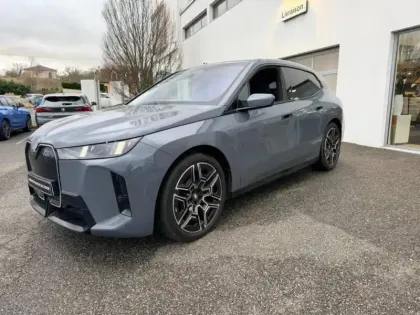 Photo 8 BMW Ix  xDrive60 544ch M Sport