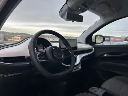 Photo 8 Fiat 500  e 118ch Icône