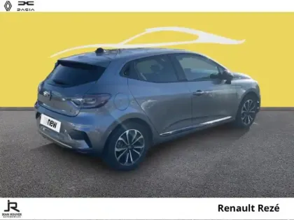 Photo 11 Renault Clio  1.6 E-Tech 145ch full hybrid Techno - 24