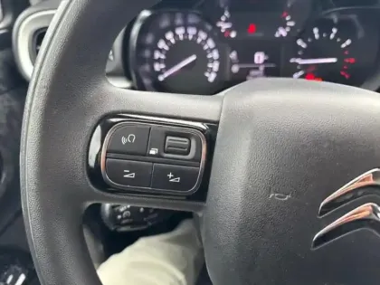 Photo 14 Citroën C3  1.2 PureTech 83ch S&S  Feel Business