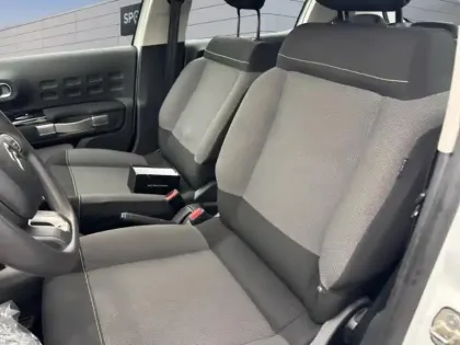 Photo 8 Citroën C3  1.2 PureTech 83ch S&S  Feel Business