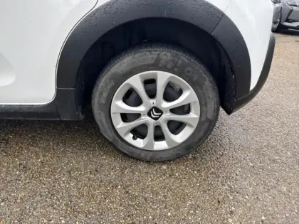 Photo 10 Citroën C3  1.2 PureTech 83ch S&S  Feel Business