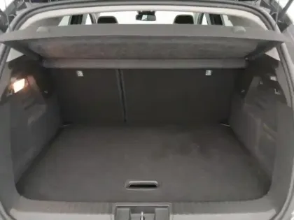 Photo 8 Renault Captur  1.6 E-Tech hybride 145ch Techno Fast Track