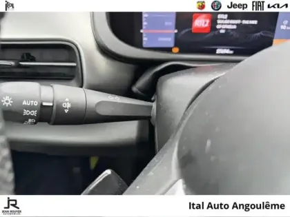 Photo 13 Jeep Avenger  1.2 Turbo T3 100ch MHEV Altitude BVR6 eHybrid