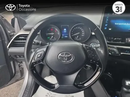 Photo 8 Toyota C-HR  122h Design 2WD E-CVT RC18